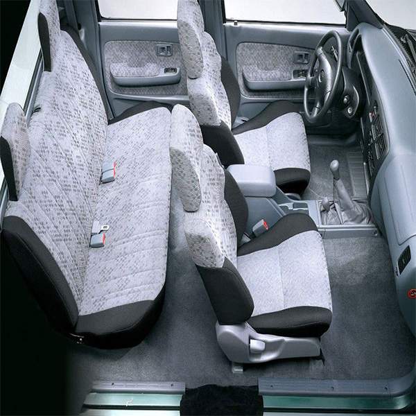 Hilux Double Cabin Pickup - Image 4