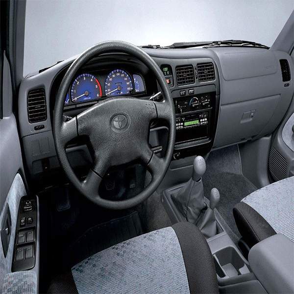 Hilux Double Cabin Pickup - Image 5